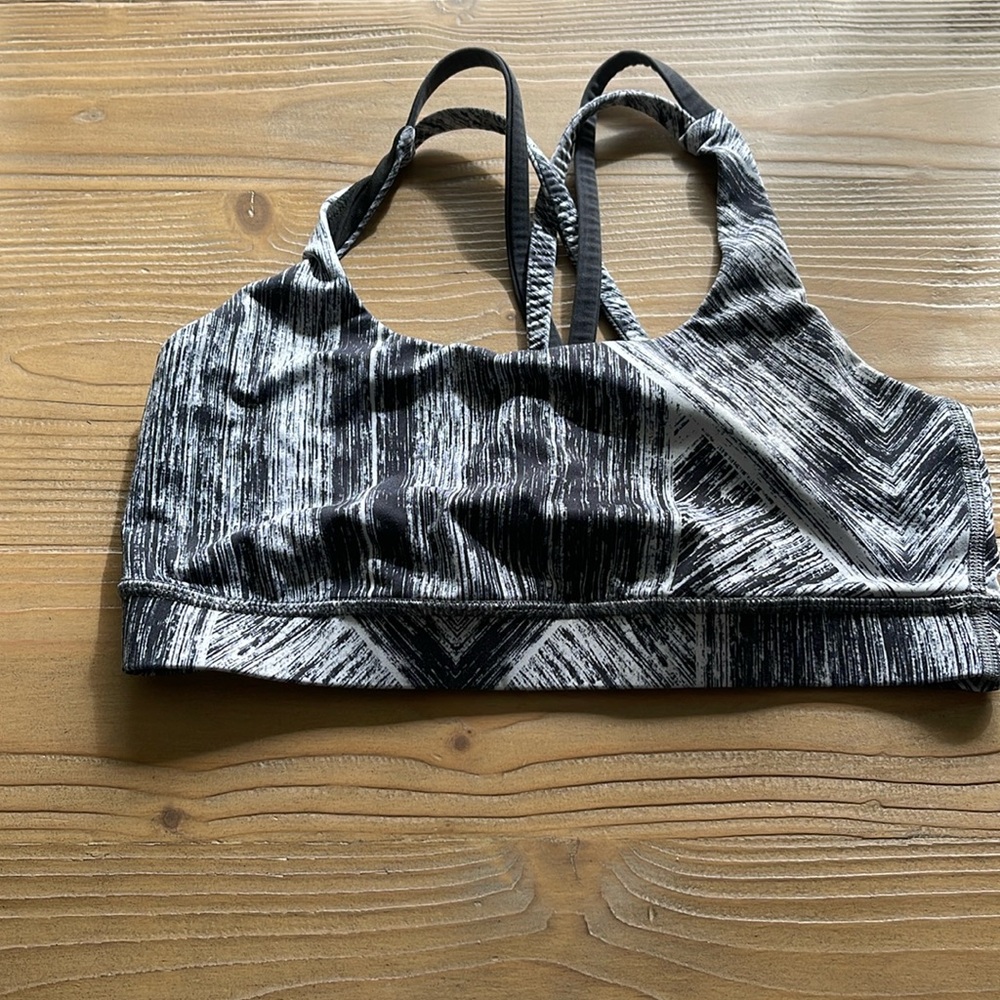 Lululemon Energy Bra Size 6